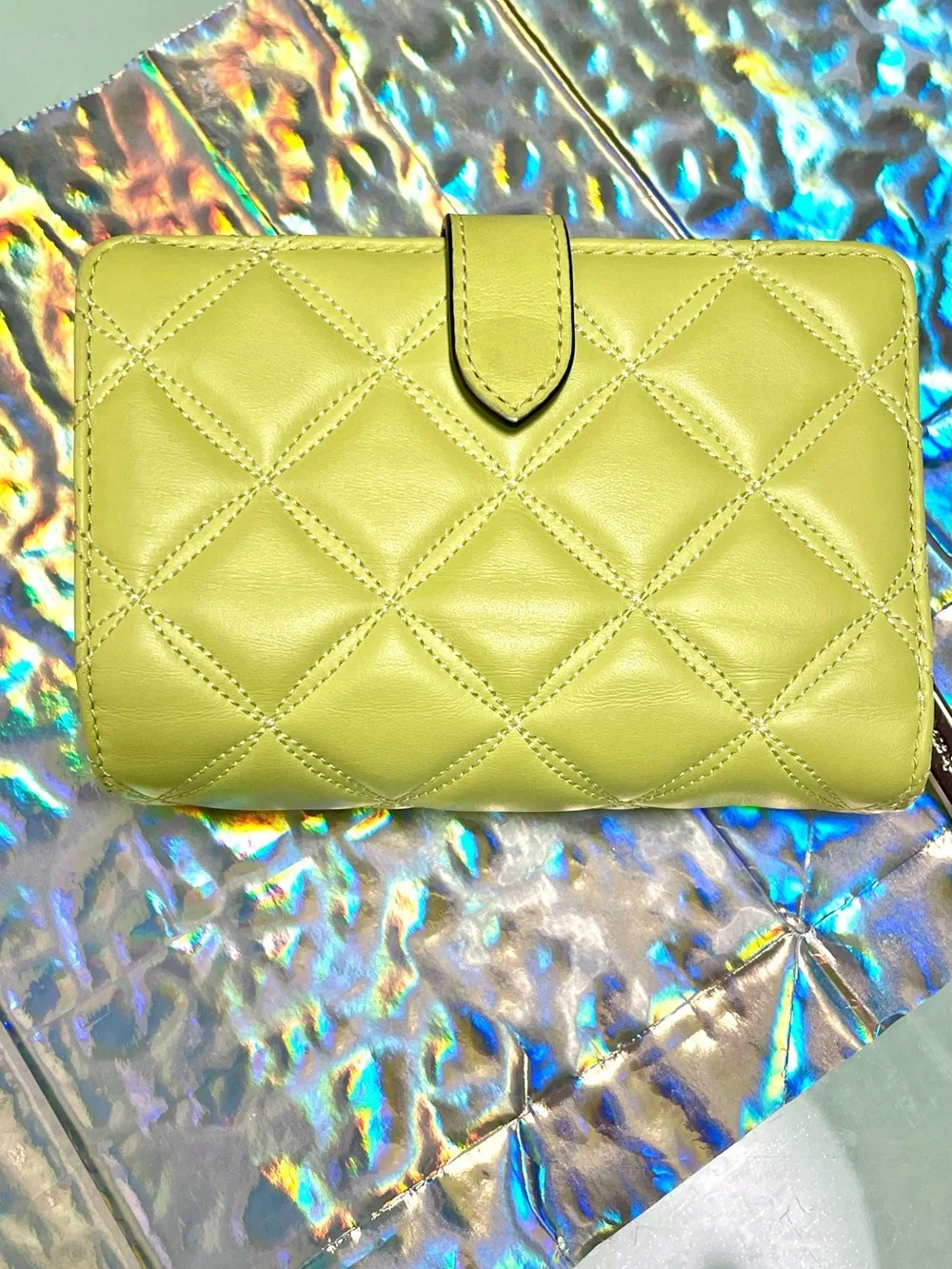 Kate Spade Natalia Quilted Leather Medium Bifold Wallet Lime Green Like New